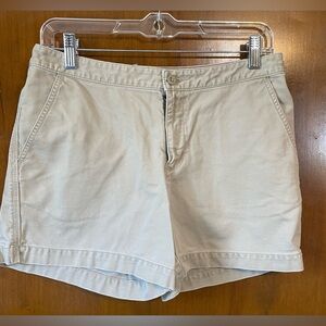 Women’s Eddie Bauer size medium shorts